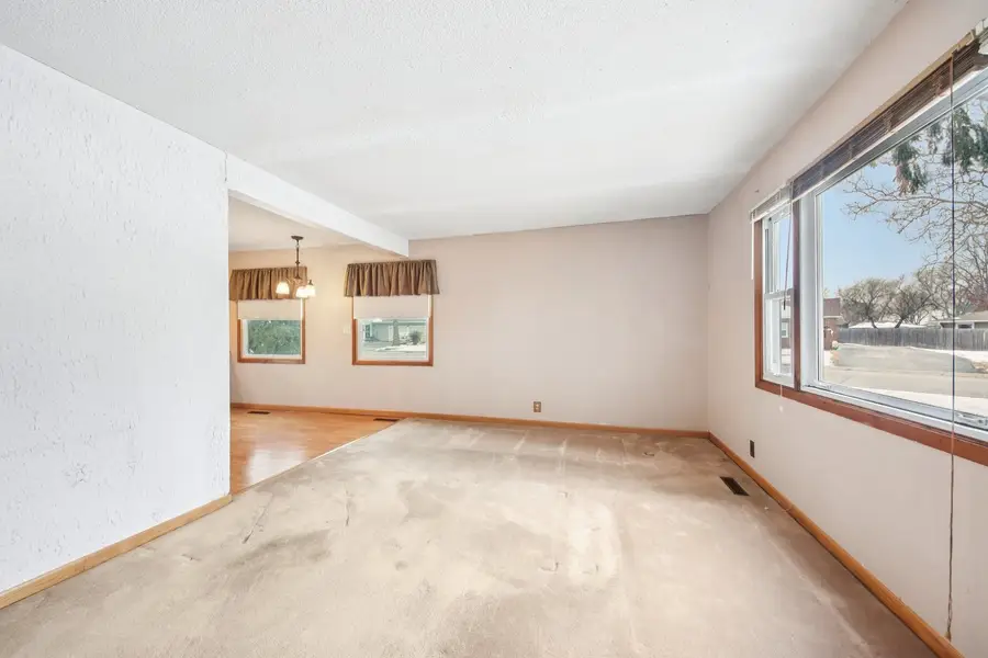 119 Fairway Road, Carpentersville, IL 60110 - #3