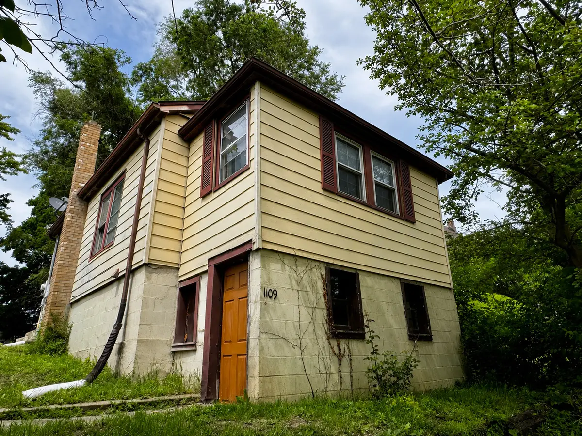 1109 4th Street, Lasalle, IL 61301 - #1
