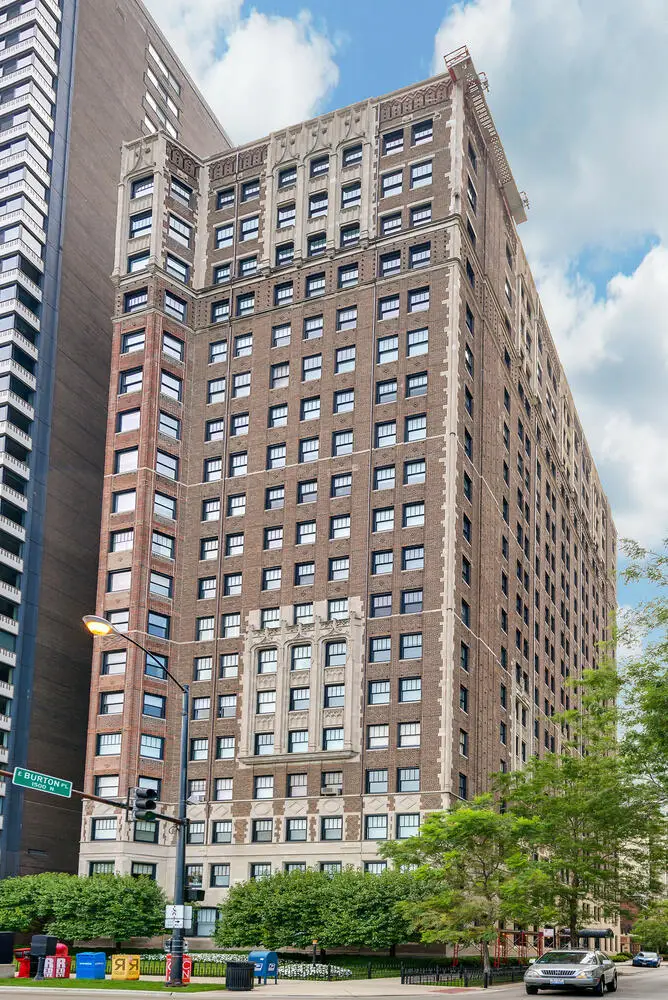 1448 N Lake Shore Drive #9A, Chicago, IL 60611 - Image #2