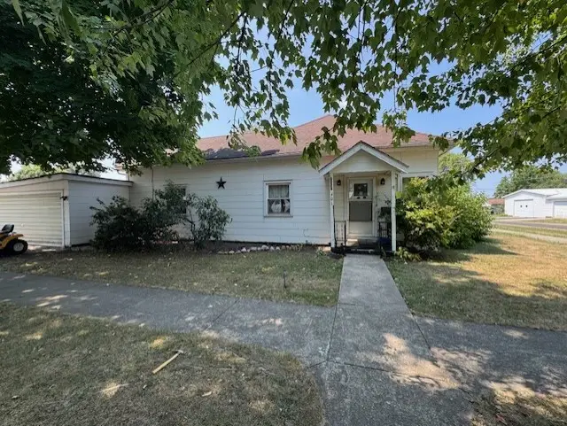 401 Adams Street, Humboldt, IL 61931 - #1