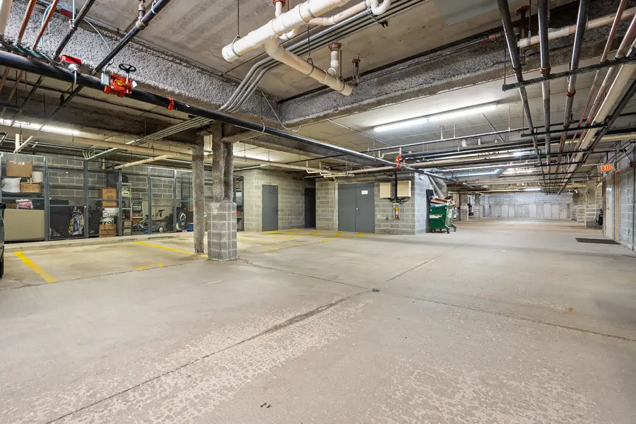 511 Prestwick Lane #402, Wheeling, IL 60090 - Image #3