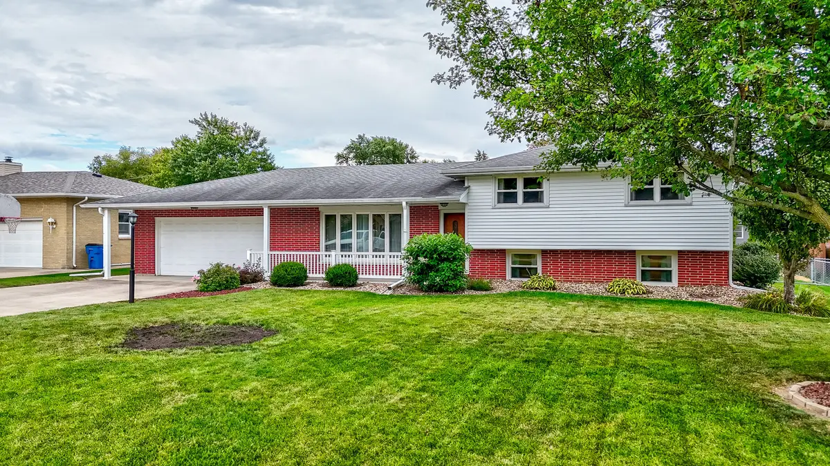 1517 Sharon Road, Streator, IL 61364 - Image #1