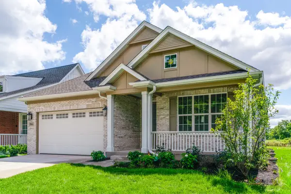 1066 Livingston Avenue, Highland Park, IL 60035