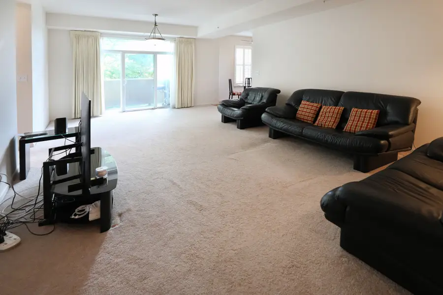 77 N Quentin Road #414, Palatine, IL 60067 - Image #2