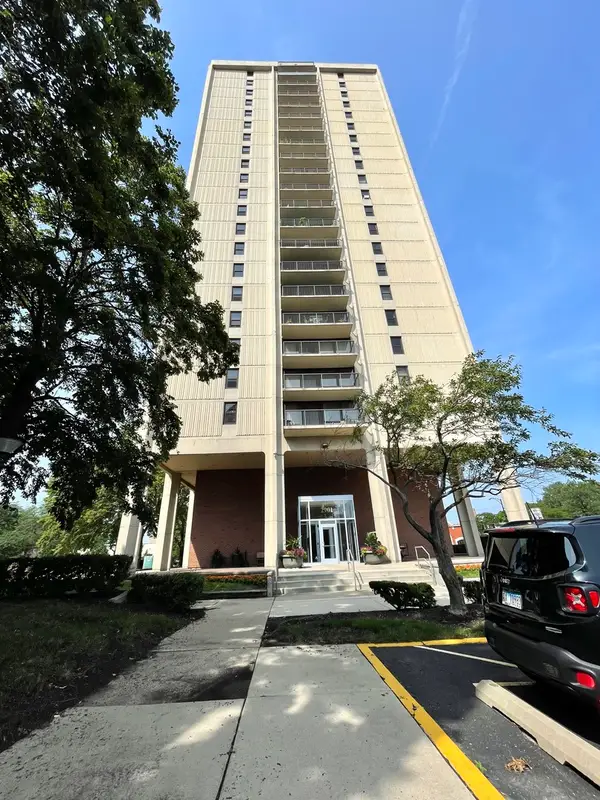 2901 S Michigan Avenue #2109, Chicago, IL 60616