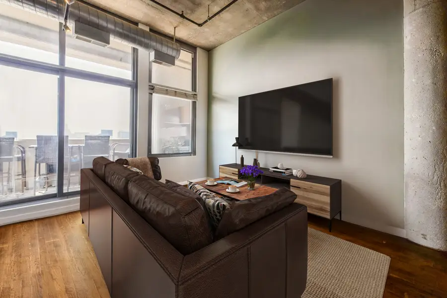 900 N Kingsbury Street #718, Chicago, IL 60610 - Image #2