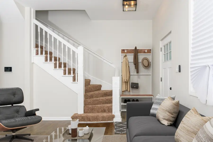 429 W 102nd Place, Chicago, IL 60628 - Image #3