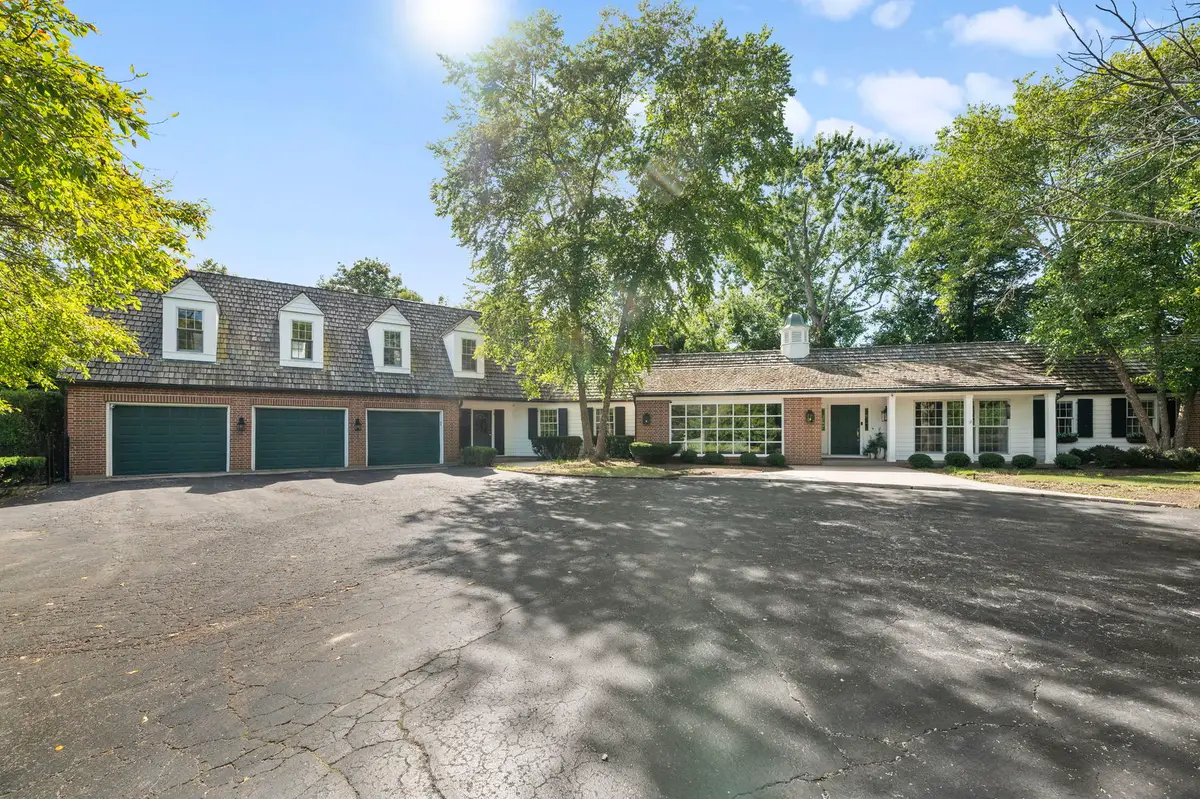 250 S Sheridan Road S, Lake Forest, IL 60045 - Image #1