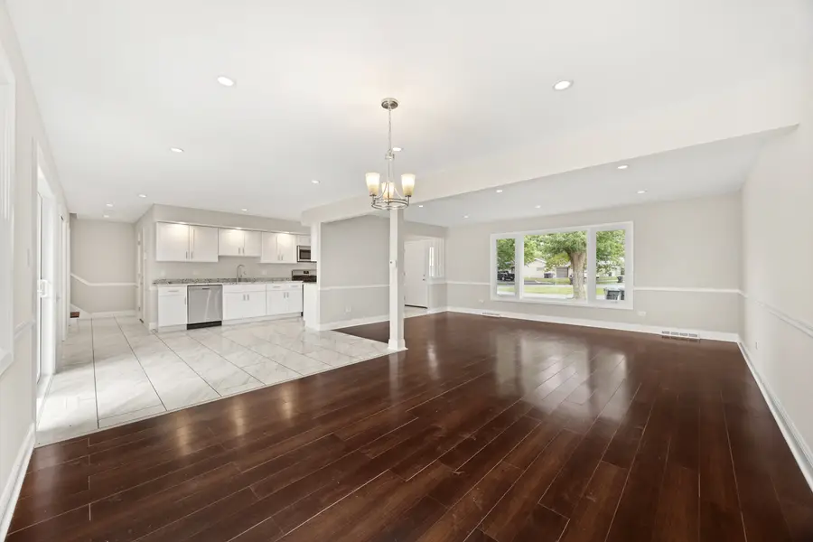 Address Withheld By Seller, South Holland, IL 60473 - Image #3