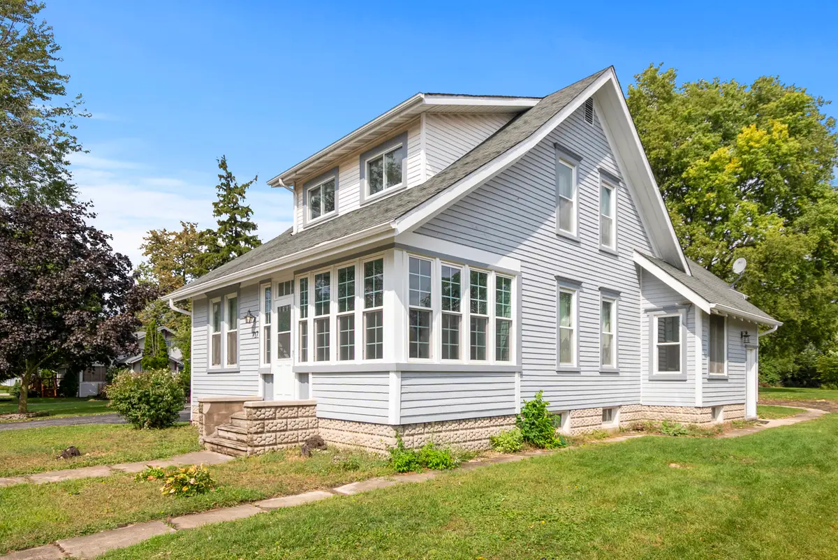 717 Miller Street, Beecher, IL 60401 - Image #1