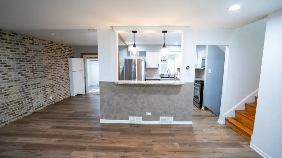 811 E 169th Place, South Holland, IL 60473 - Image #3