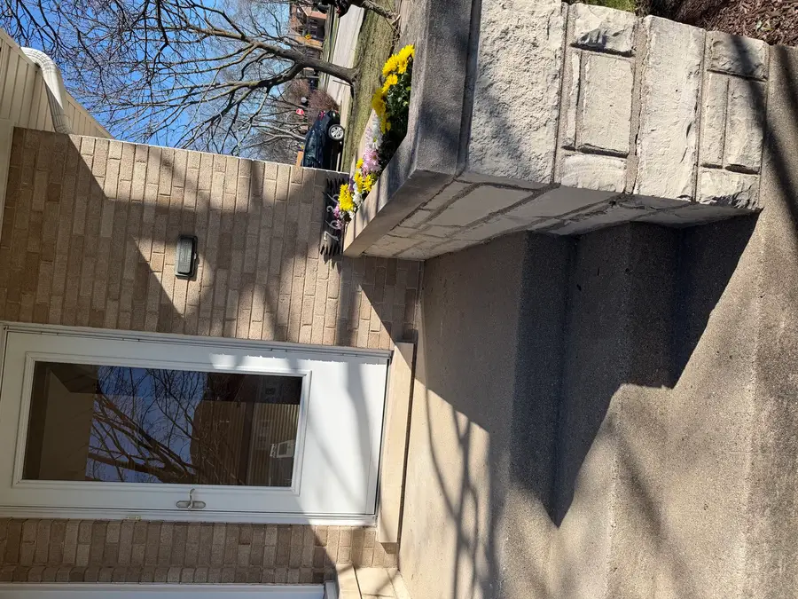 7636 W Rosedale Avenue W, Chicago, IL 60631 - #3