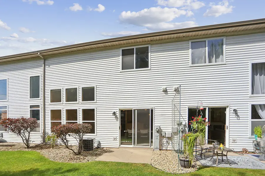 16663 S Windsor Lane, Lockport, IL 60441 - Image #3