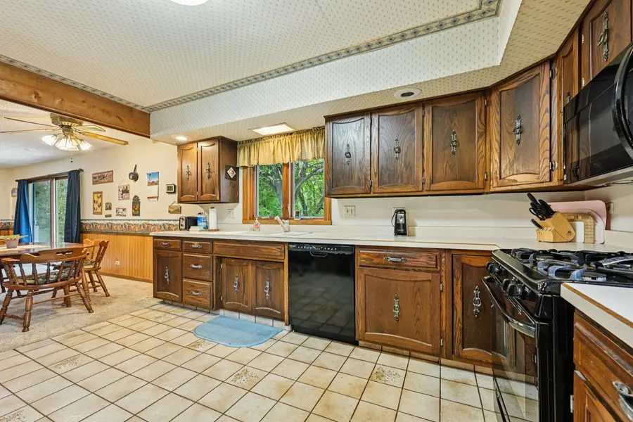 8116 Maple Street, Marengo, IL 60152 - Image #3