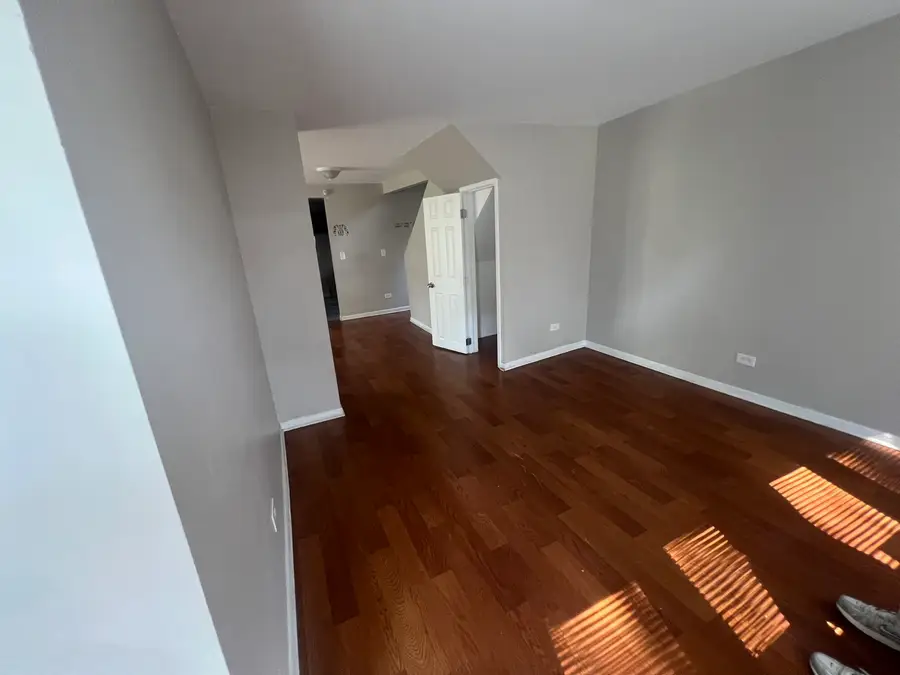 11516 S Yale Avenue, Chicago, IL 60628 - Image #2