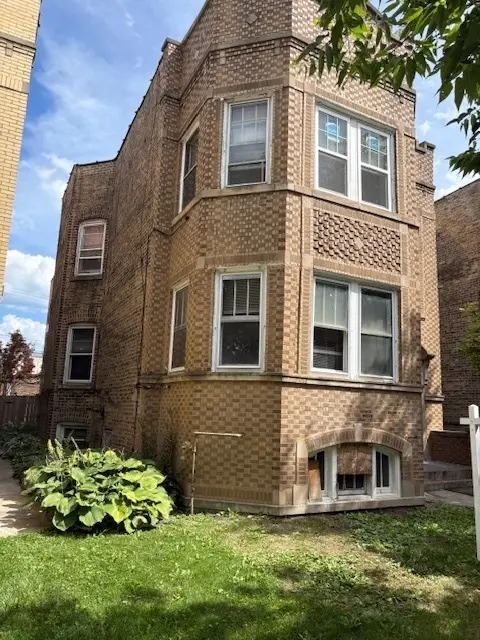 6141 N Campbell Avenue, Chicago, IL 60659 - Image #1