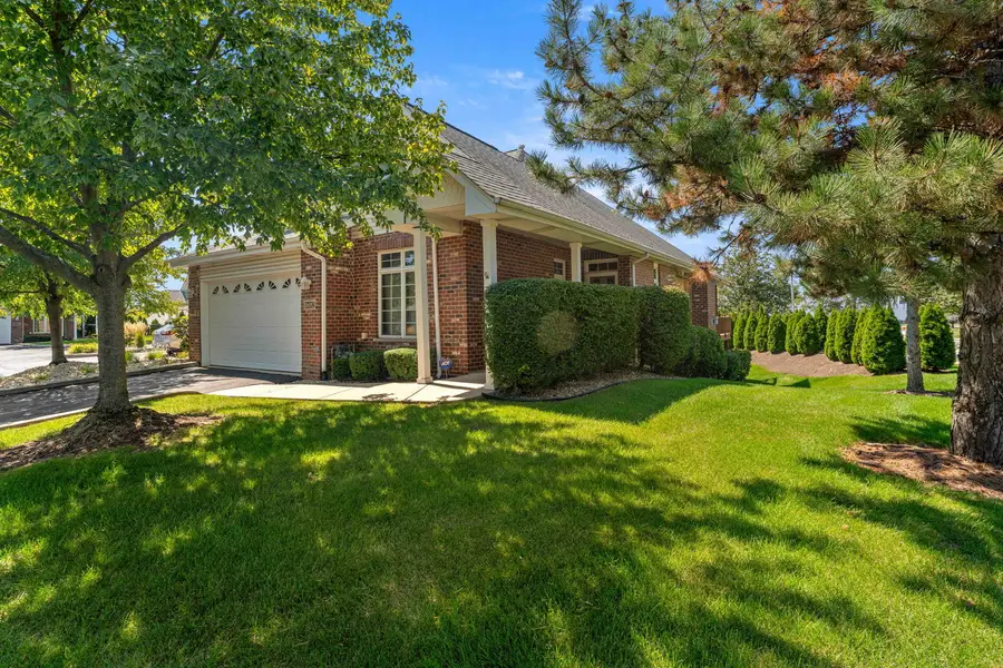 16082 Julia Courtyard, Tinley Park, IL 60477 - Image #3