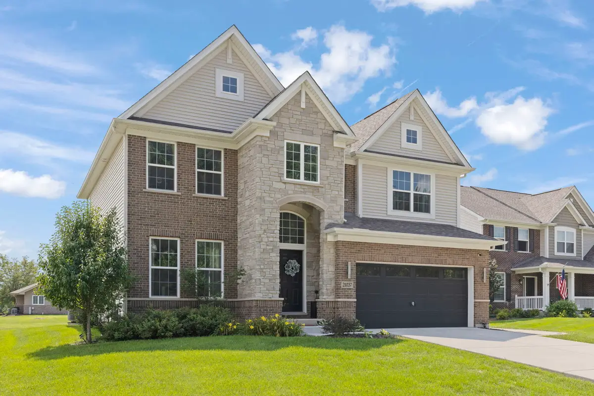 21037 Coventry Circle, Shorewood, IL 60404 - Image #1