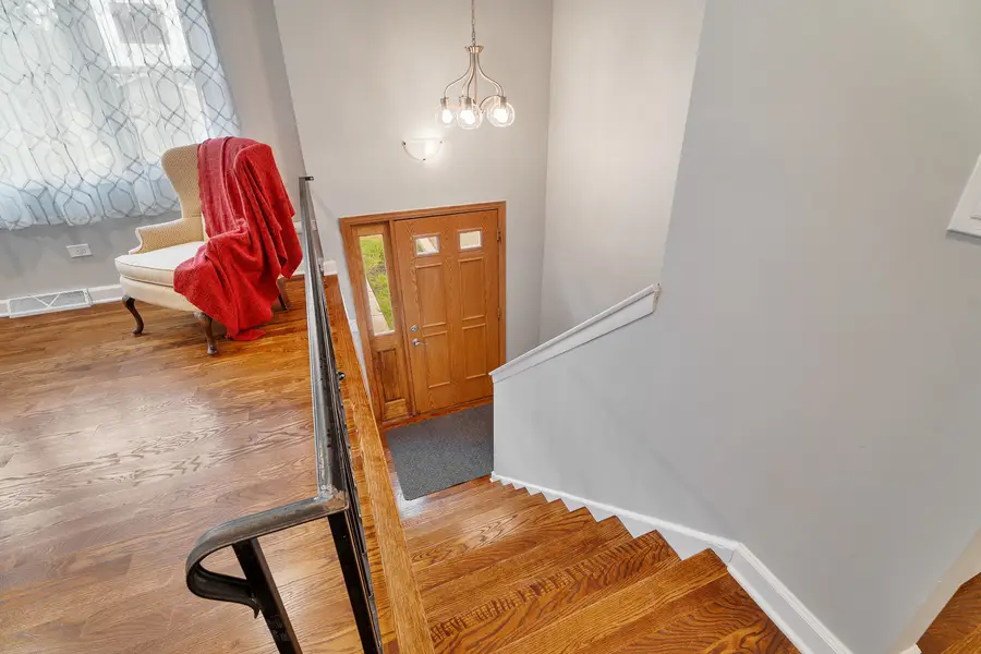 5047 Forster Avenue, Schiller Park, IL 60176 - Image #3