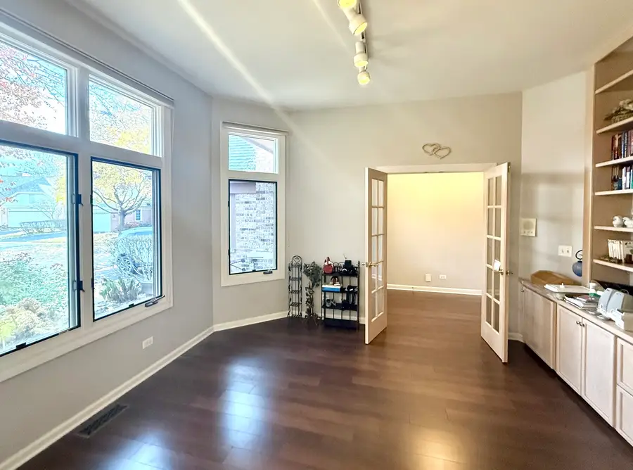 4 Greenbrier Court, Lake In The Hills, IL 60156 - Image #3