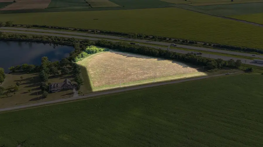 11 Moss Drive, Farmer City, IL 61842 - Image #3