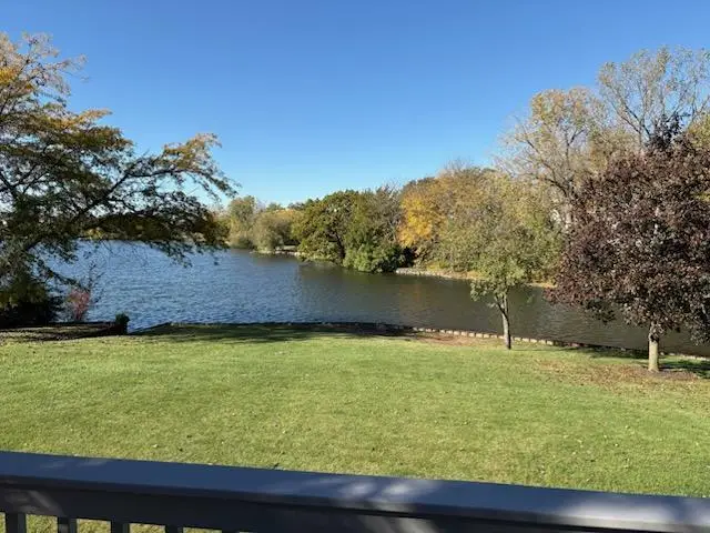 7625 Loch Glen Drive, Lakewood, IL 60014 - Image #3