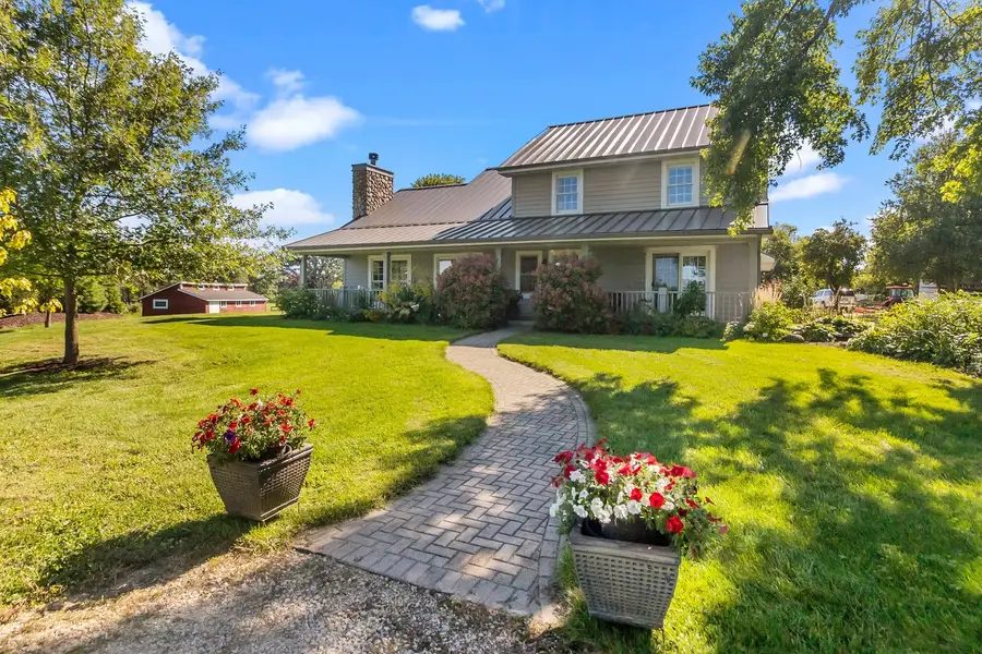 19303 Mcguire Road, Harvard, IL 60033 - Image #2