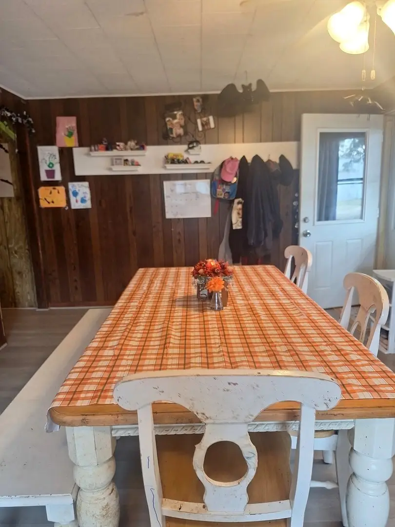 200 N Oregon Street, Troy Grove, IL 61372 - Image #3