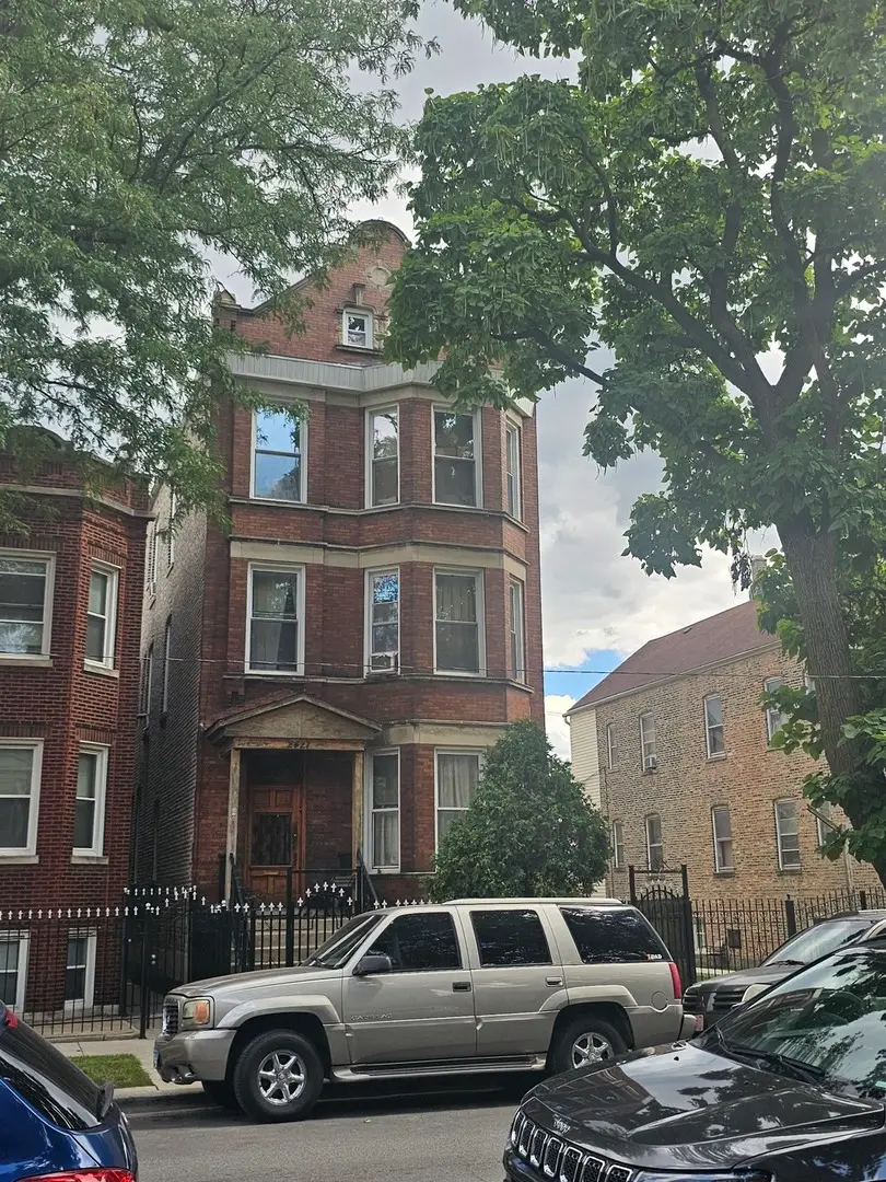 2427 S Spaulding Avenue, Chicago, IL 60623 - Image #1