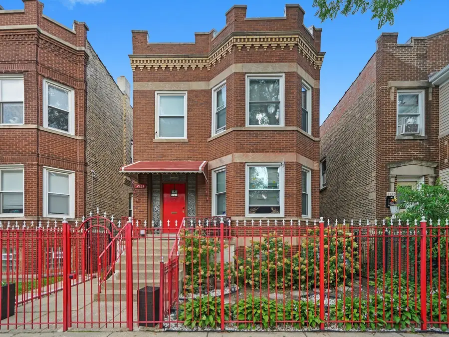 2131 N Springfield Avenue, Chicago, IL 60647 - Image #2
