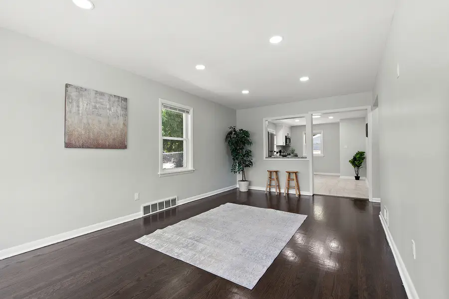 1051 Burnham Avenue, Calumet City, IL 60409 - Image #3