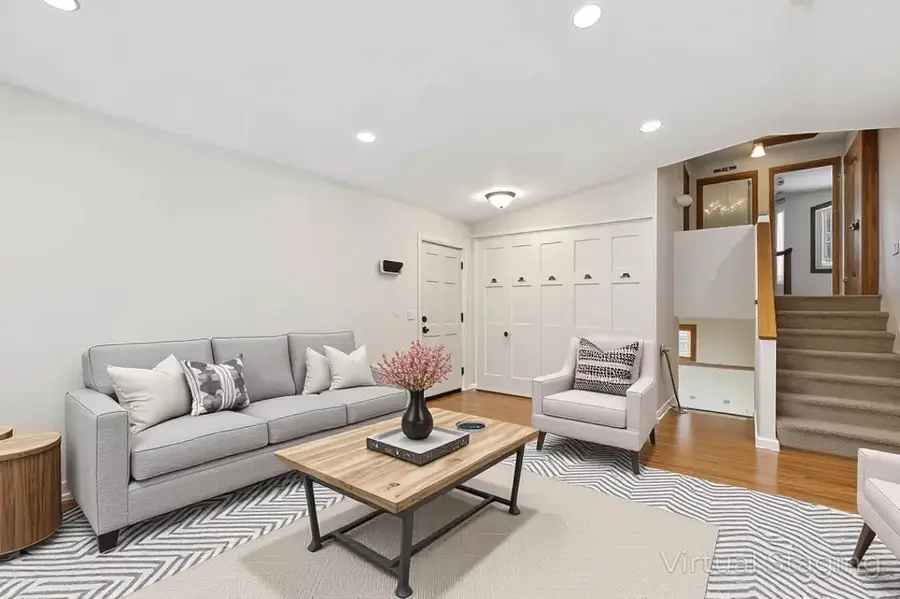 35720 N Laurel Avenue, Ingleside, IL 60041 - Image #2