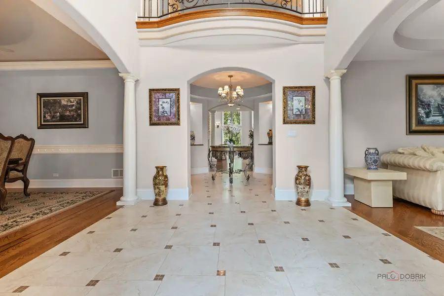 26 E Peter Lane, Hawthorn Woods, IL 60047 - Image #2