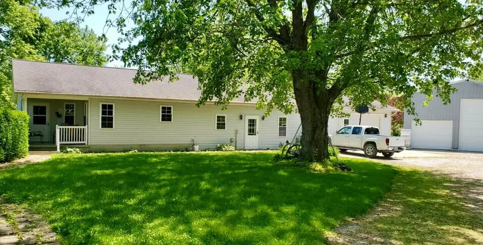 15772 E 1000th Avenue, Newton, IL 62448 - Image #1