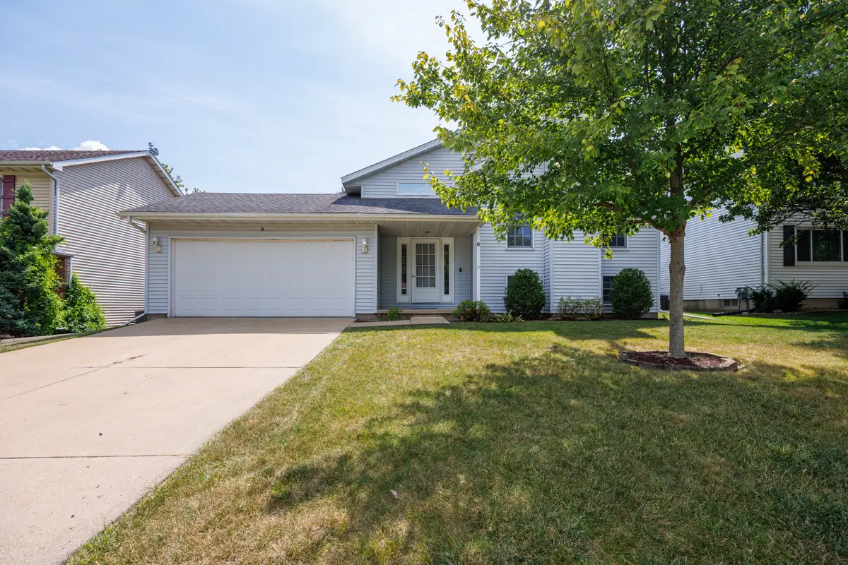 8 Spiria Court, Bloomington, IL 61701 - Image #1