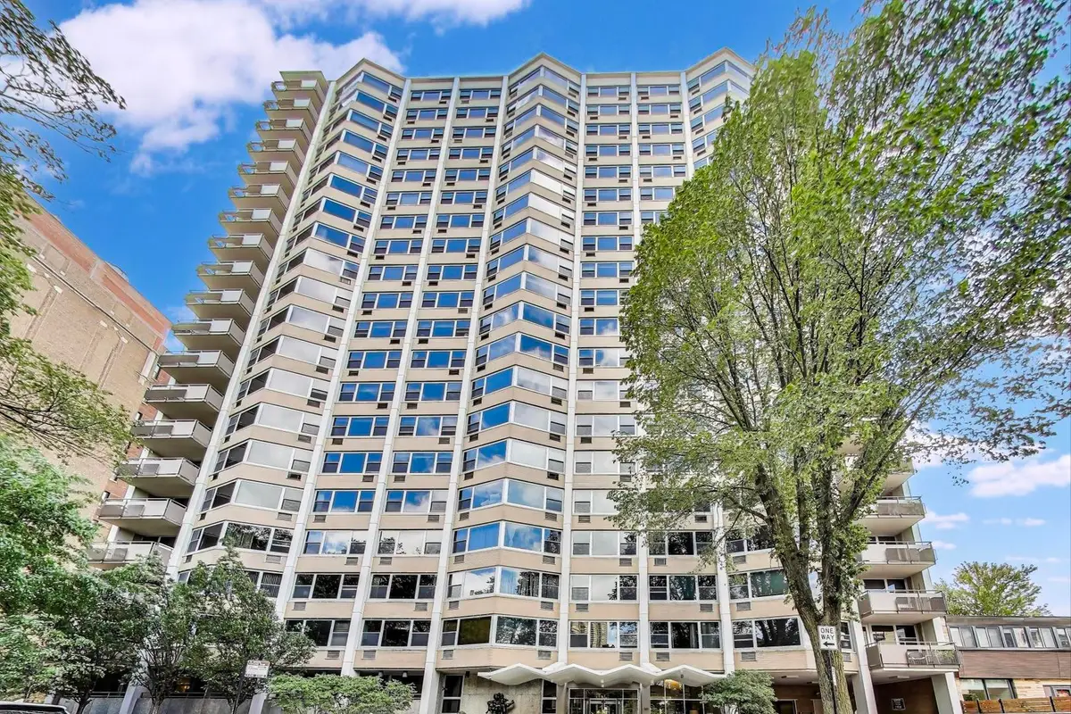 555 W Cornelia Avenue #1011, Chicago, IL 60657 - Image #1