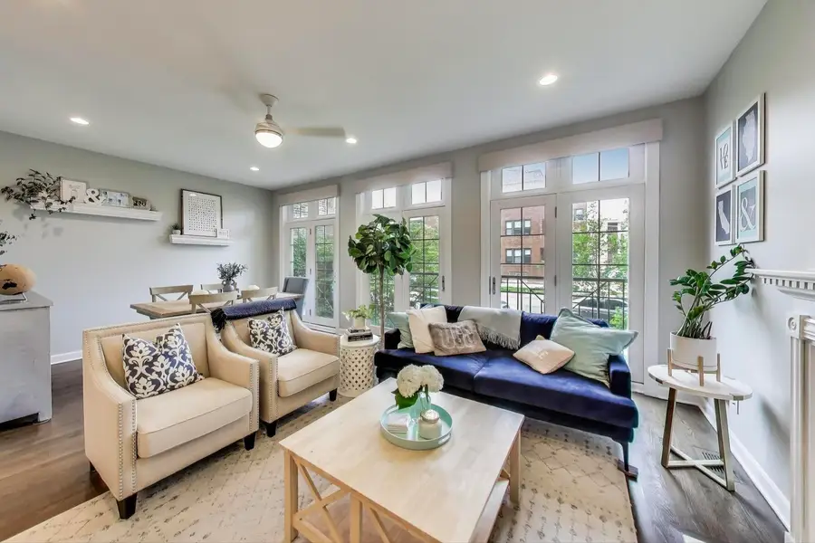 Address Withheld By Seller, Chicago, IL 60613 - #3