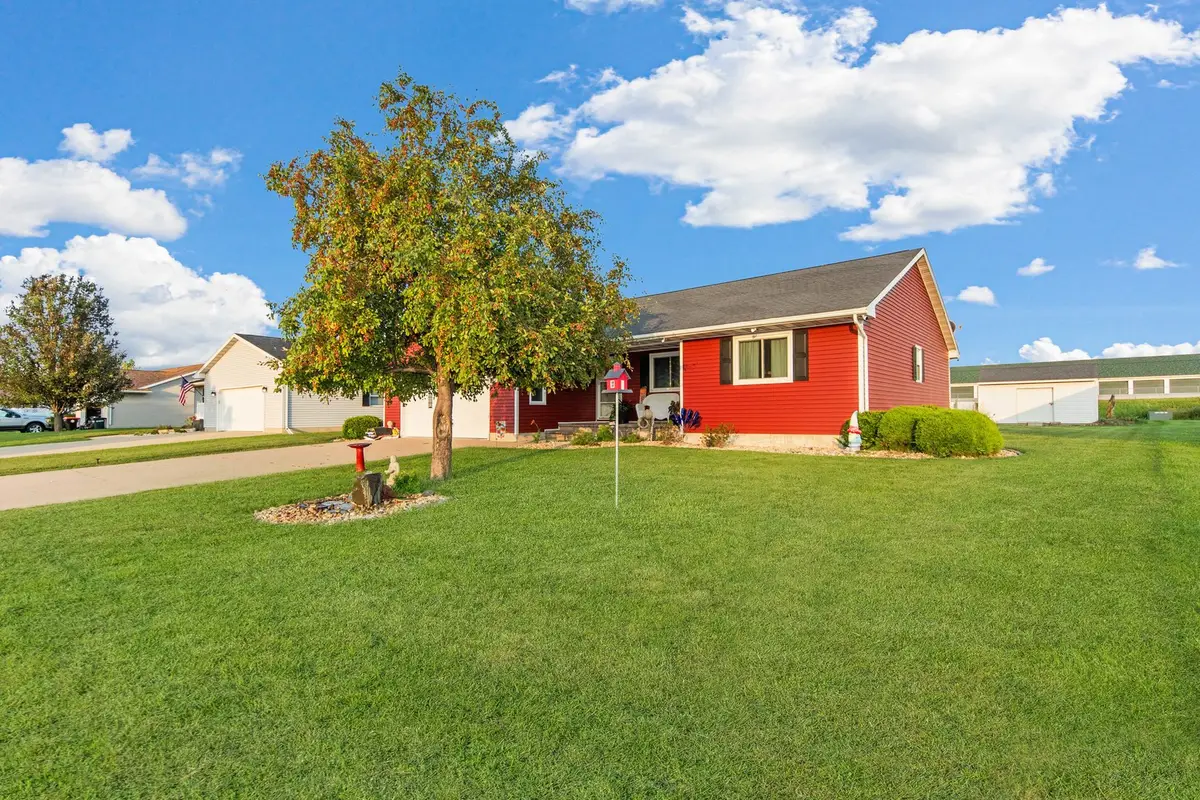 4 Prairie View Street, Wenona, IL 61377 - Image #1