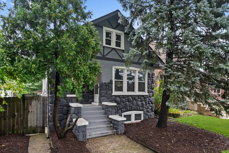 3229 Maple Avenue, Brookfield, IL 60513 - Image #2