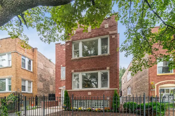 6424 S Richmond Street, Chicago, IL 60629