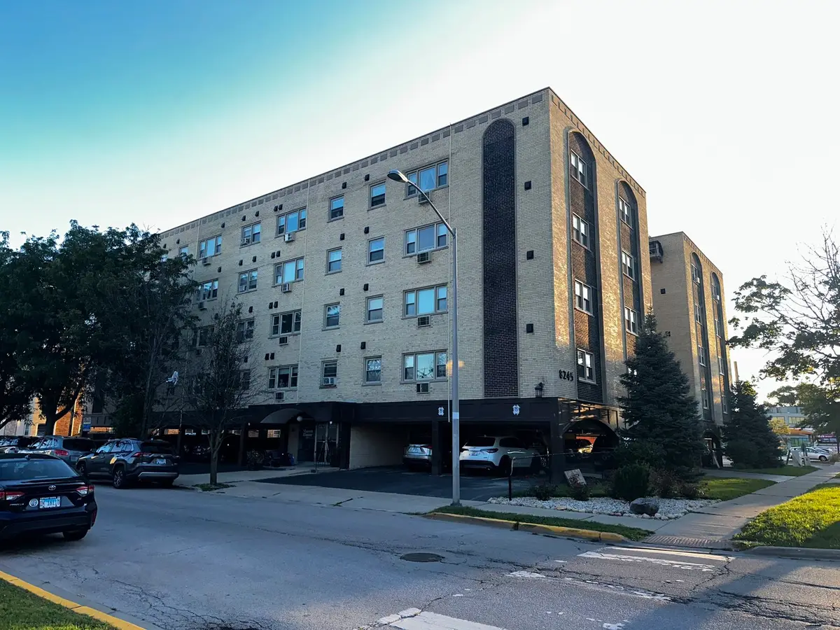 8245 Belmont Avenue #2C, River Grove, IL 60171 - Image #1