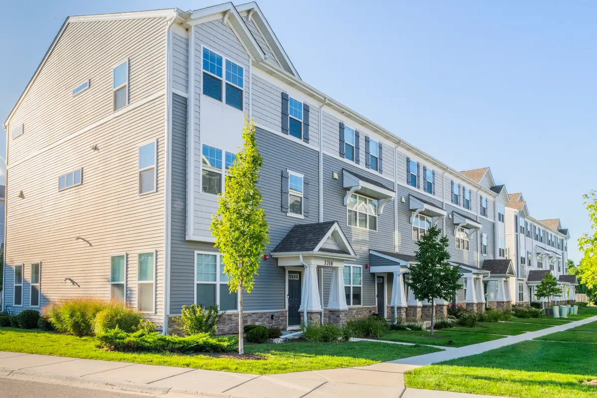 3316 Trillium Circle, Rolling Meadows, IL 60008 - Image #1