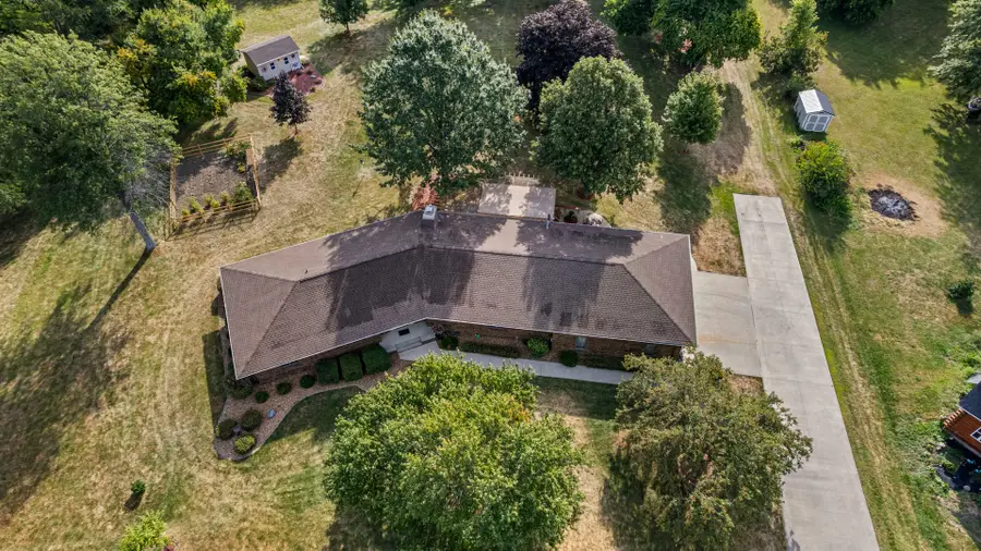 44 Glenbrook Court, Fisher, IL 61843 - Image #2