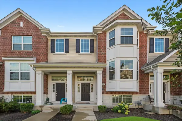 2967 Madison Drive, Naperville, IL 60564