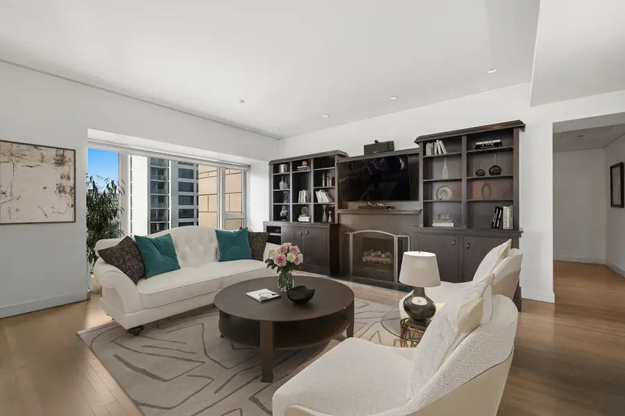 800 N Michigan Avenue #2202, Chicago, IL 60611 - Image #3