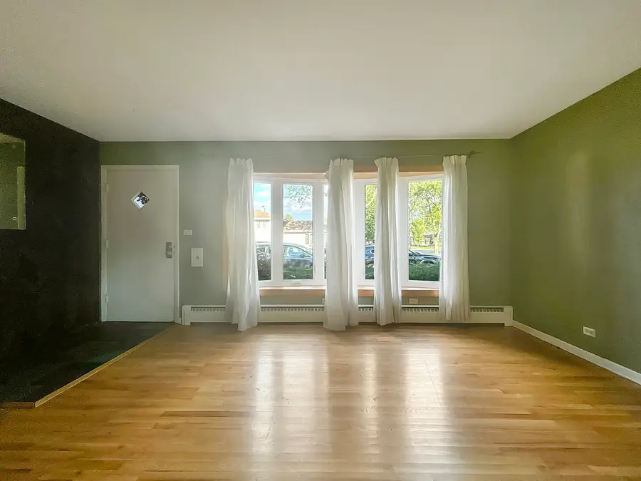 36 S Highview Avenue, Addison, IL 60101 - #2