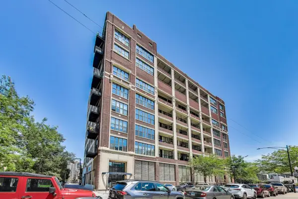 320 E 21st Street #501, Chicago, IL 60616
