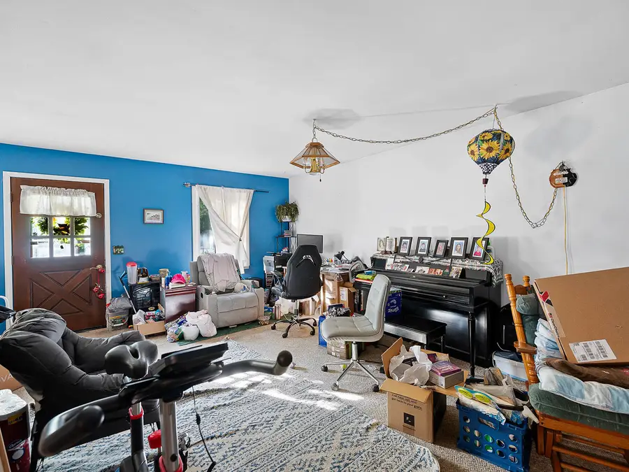 931 N Fairfield Road, Round Lake Beach, IL 60073 - Image #3