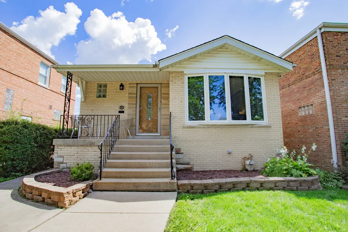 5131 N Newland Avenue, Chicago, IL 60656 - Image #1