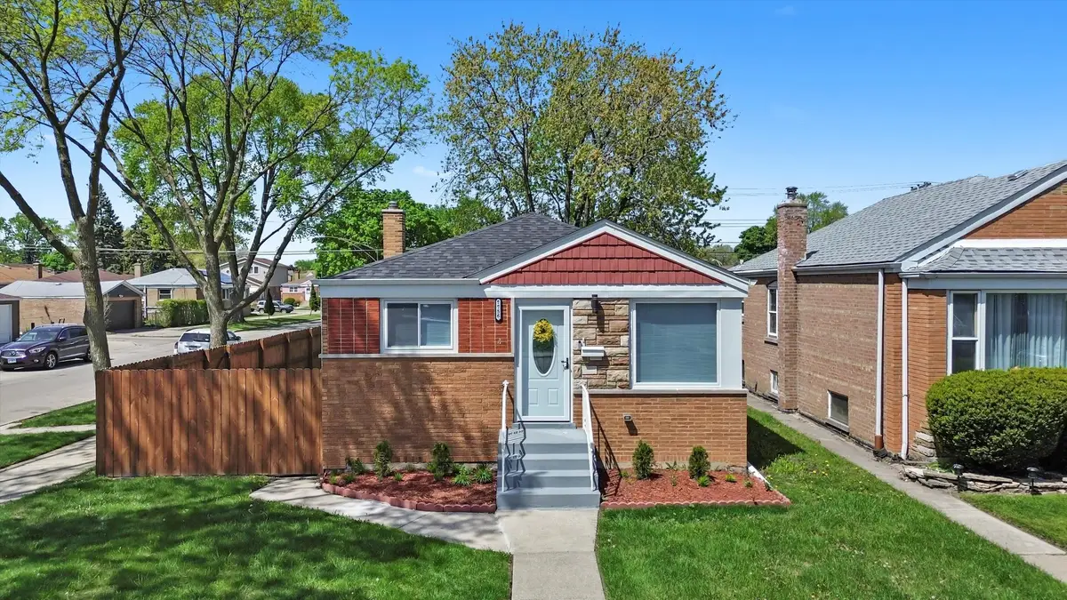 7756 S Spaulding Avenue, Chicago, IL 60652 - Image #1